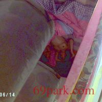 /photo////188431/老婆幽会情人/pict0022_2_12_small.jpg