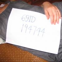 /photo////194744/我那性感风骚的老婆/img_5082_1_13_small.jpg
