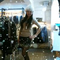 /photo////556669/朋友的妻子/yfshp1owgwaaynvkmlra_1_3_small.jpg