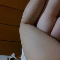 /photo////562389/老婆的骚照/201206061118_1_5_small.jpg