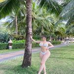 /photo////902911/前凸后翘/beautybox_20230115230758_edit_32518377922245_1_1_small.jpg