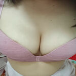 /photo////903517/老婆自拍/mmexport1657888051592_1_8_small.jpg