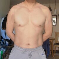 /photo////920171/成熟肌肉男/微信图片_20230626130757_1_1_small.jpg